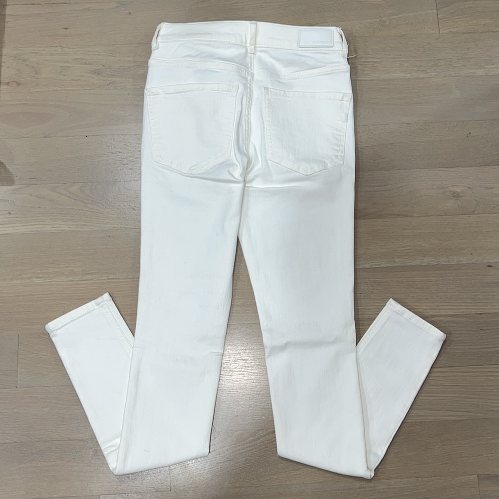 NWT High Rise Shaping Jeans - Picture 3 of 5